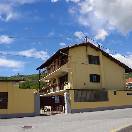 Bed & Breakfast Dormirdivino *
